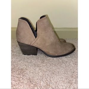 Brand New! Steve Madden Booties